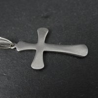 Vintage 14K White Gold Cross Pendant