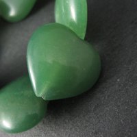 Lot of 8 Jadeite Jade Heart Beads 24mm