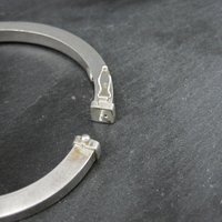 Vintage Italian Sterling Bangle Bracelet 6.75 Inches