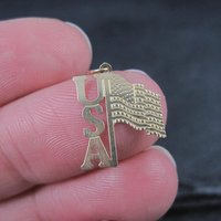 Dainty 14K USA Flag Pendant Charm Vintage Estate