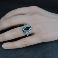 Vintage Sterling Silver Onyx Leaf Ring Size 6