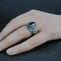Vintage Sterling Silver Onyx Leaf Ring Size 6