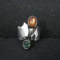 Vintage Sterling Silver Sunstone Emerald Ring Size 6 One of a Kind