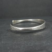 Vintage Hammered Sterling Silver Cuff Bracelet 6.75 Inches