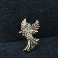 Vintage 10K Black Hills Gold Angel Pin Coleman Company