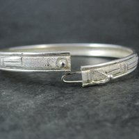 Vintage Diamond Cut Sterling Bangle Bracelet 6.75 Inches