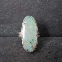 Vintage Sterling Silver Green Stone Ring Size 8