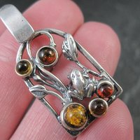 Vintage Sterling Silver Amber Frog Pendant