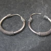 Y2K Bali Sterling Silver Hoop Earrings 1"