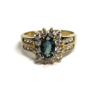 Vintage 10K .50 Carat Oval Diopside Ring Size 8
