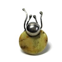 Vintage Artisan Sterling Baltic Egg Yolk Amber Beetle Bug Ring
