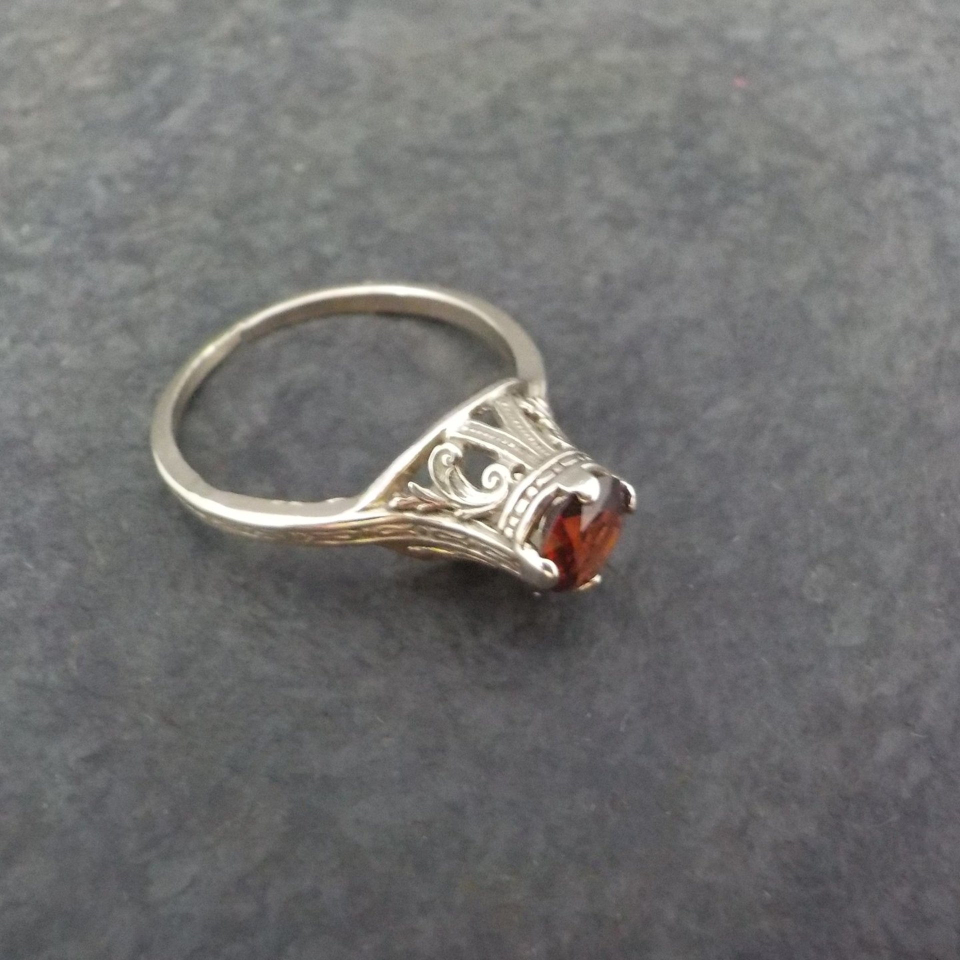 14K White Gold Art Deco High Set Garnet Filigree Ring Size 4.75