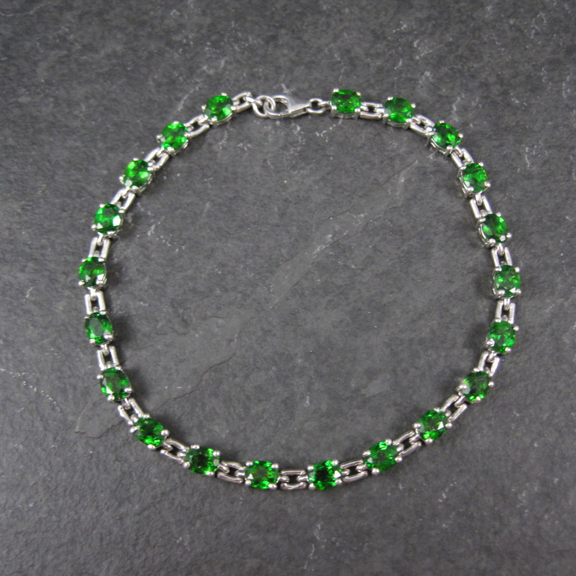 8.4 Carat Chrome Diopside Tennis Bracelet 7.75"