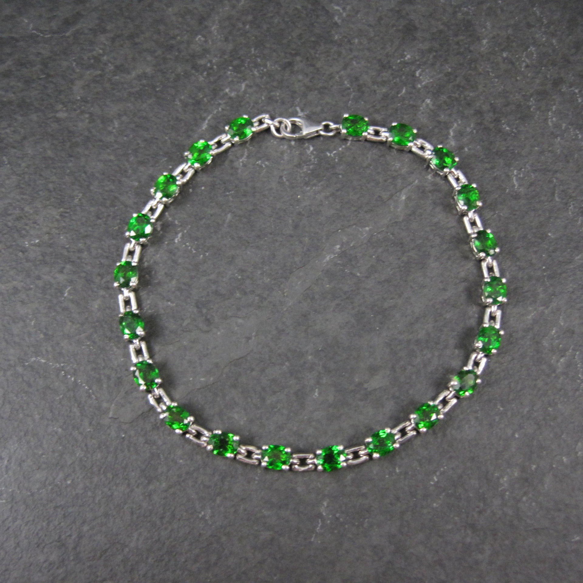 8.4 Carat Chrome Diopside Tennis Bracelet 7.75"