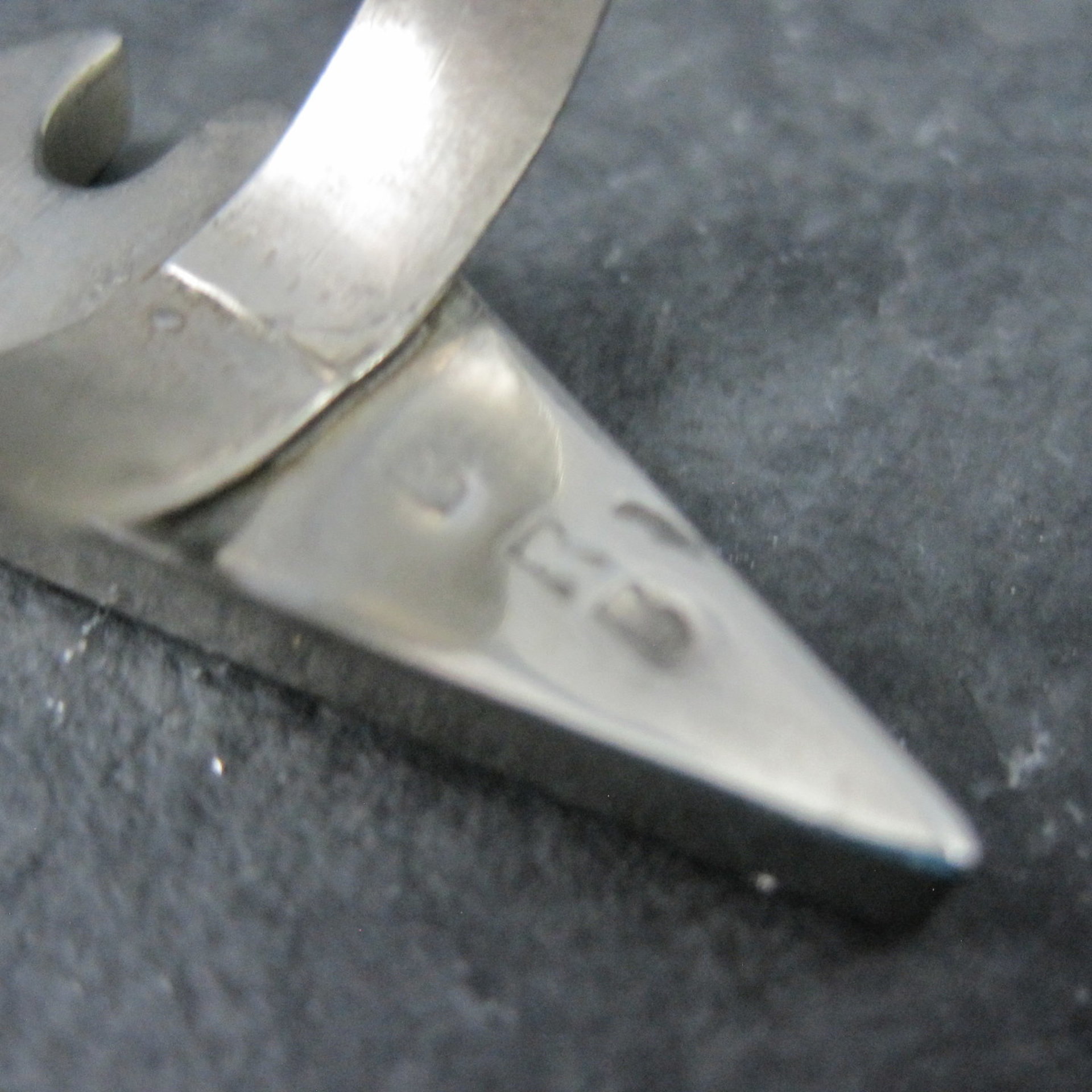 Vintage Sterling Silver Jet and Turquoise Inlay Arrowhead Ring Size 6 Signed