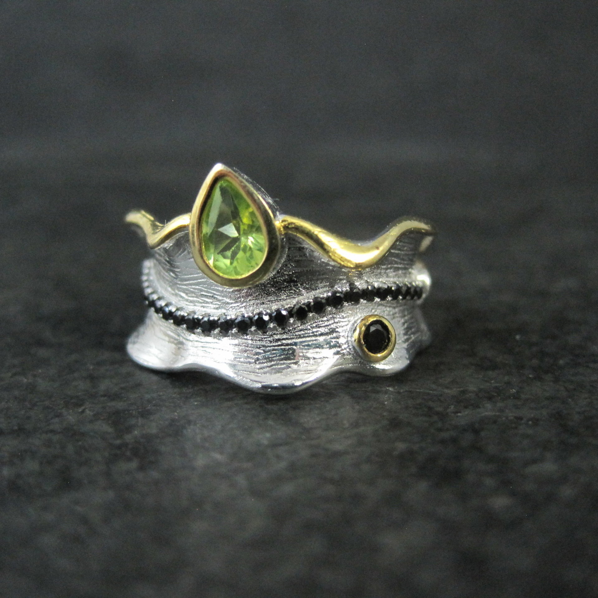 Unique Peridot & Black Spinel Ring Size 7 Sterling Silver & Vermeil
