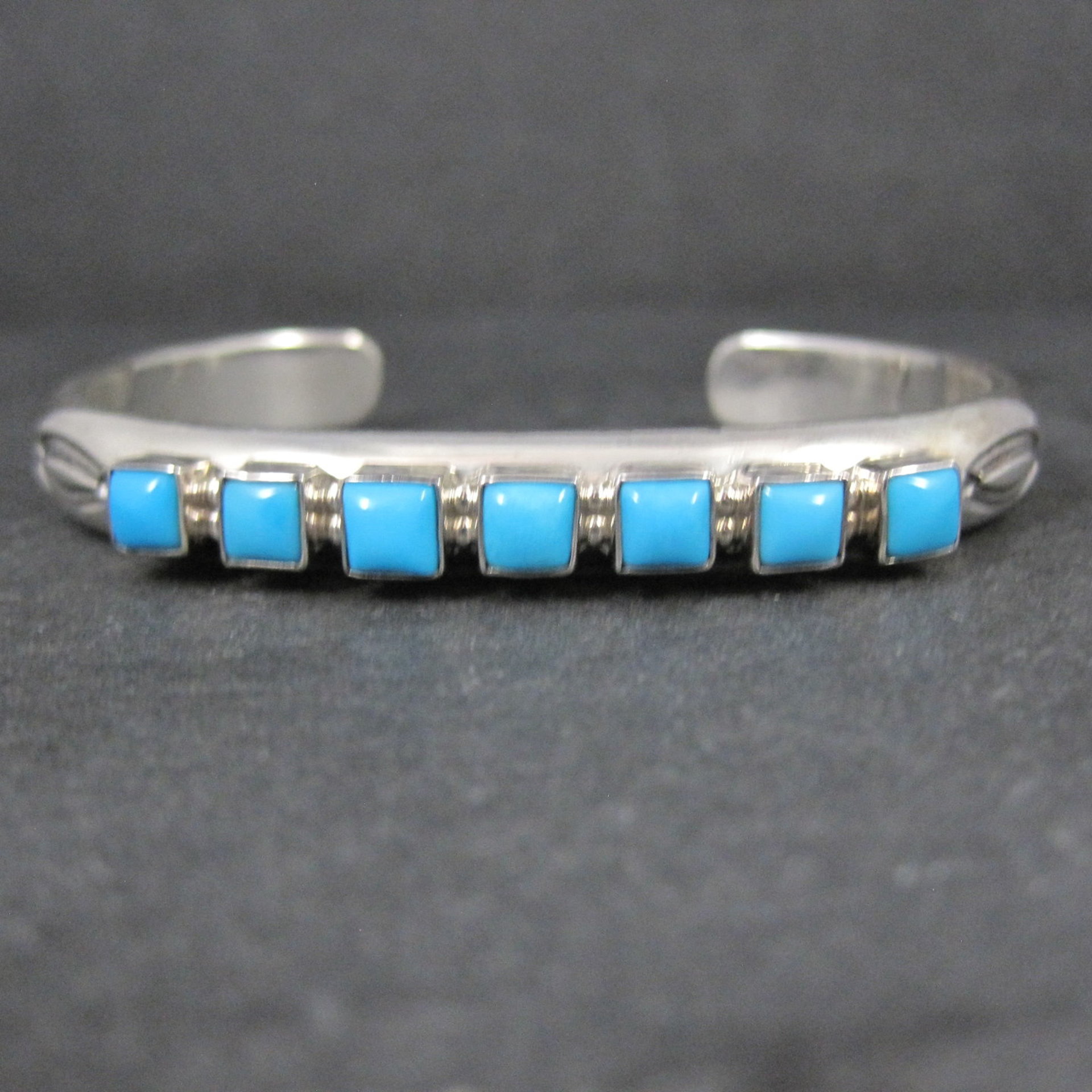 Navajo Kingman Turquoise Cuff Bracelet 6.5 Inches Sterling Silver Thomas Yazzie