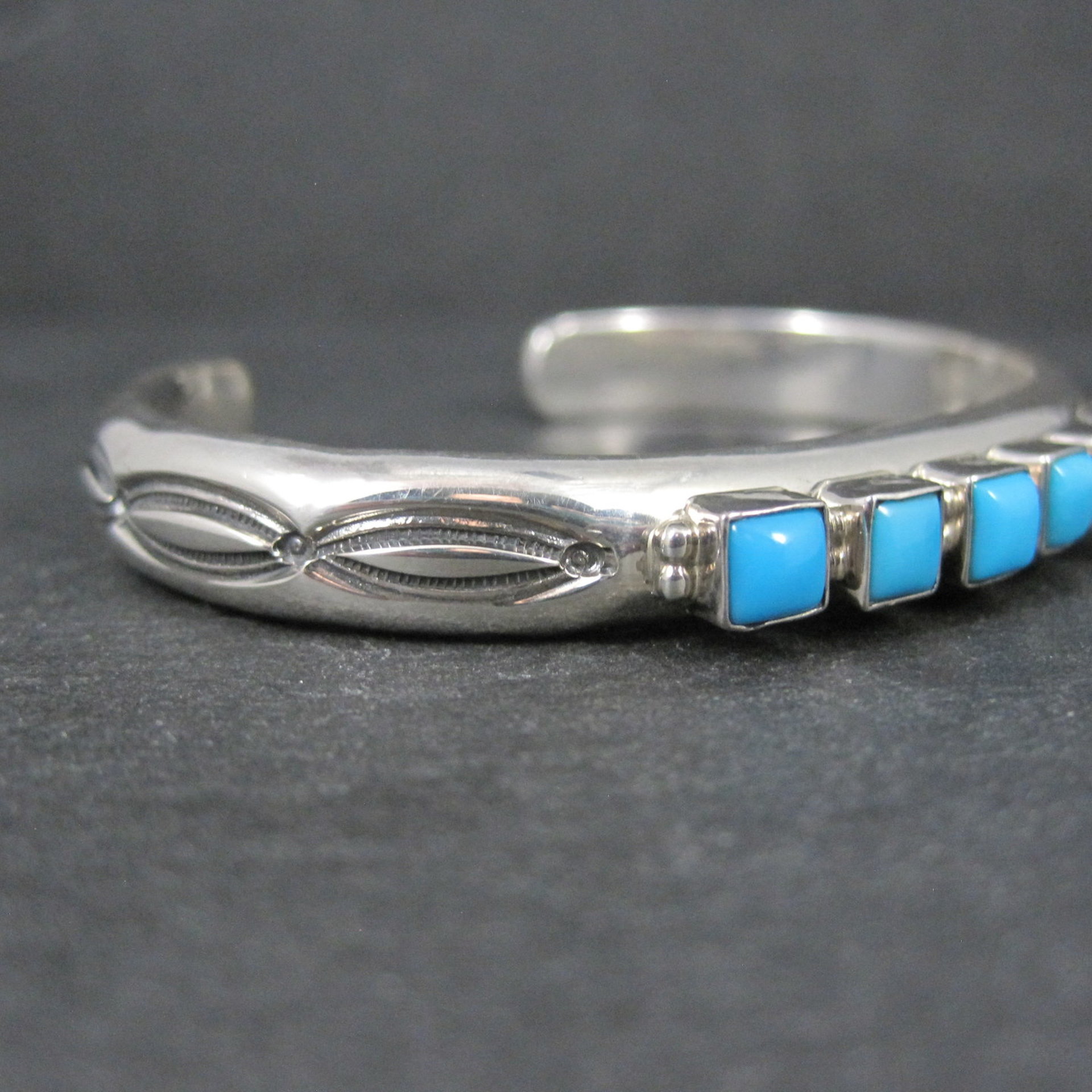 Navajo Kingman Turquoise Cuff Bracelet 6.5 Inches Sterling Silver Thomas Yazzie