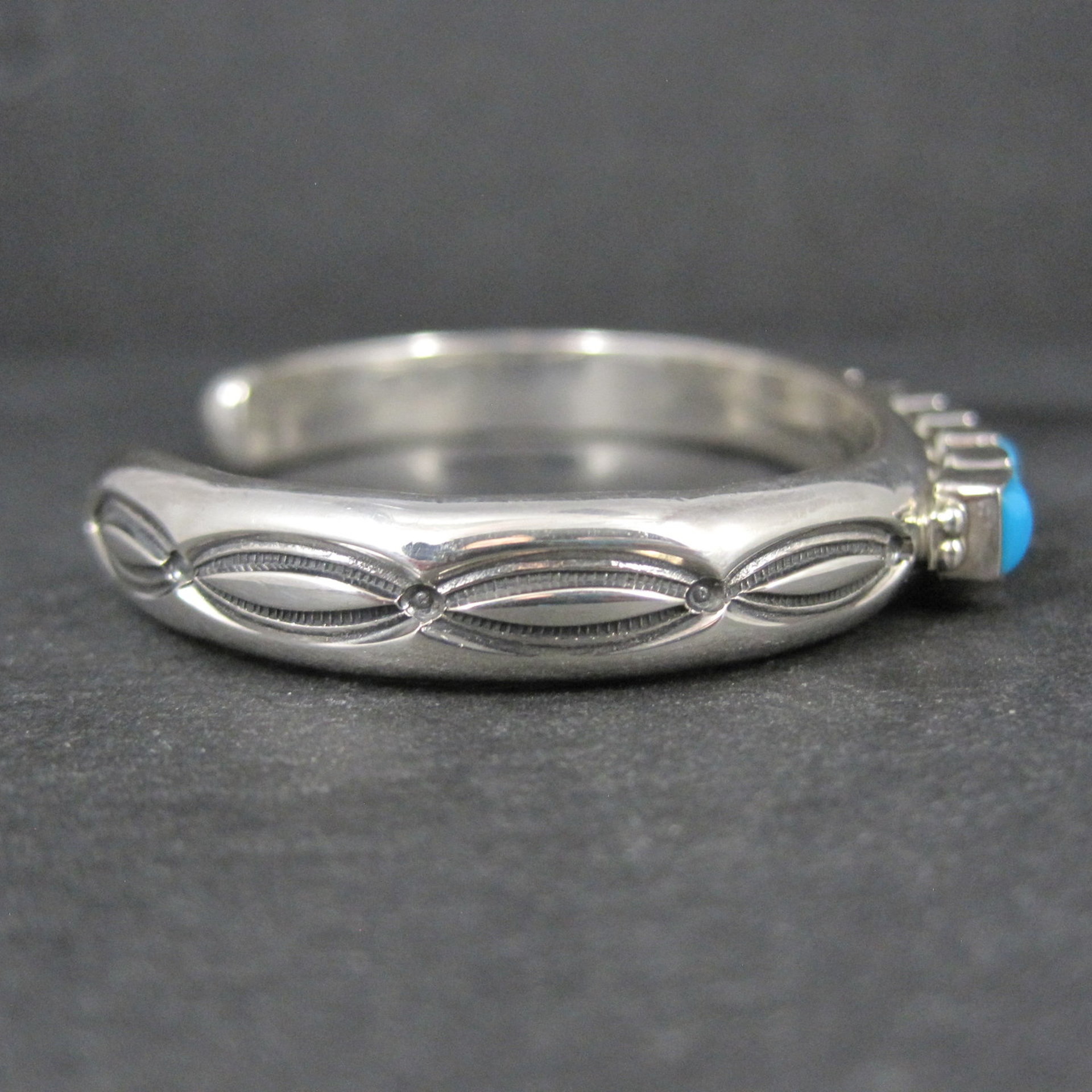 Navajo Kingman Turquoise Cuff Bracelet 6.5 Inches Sterling Silver Thomas Yazzie