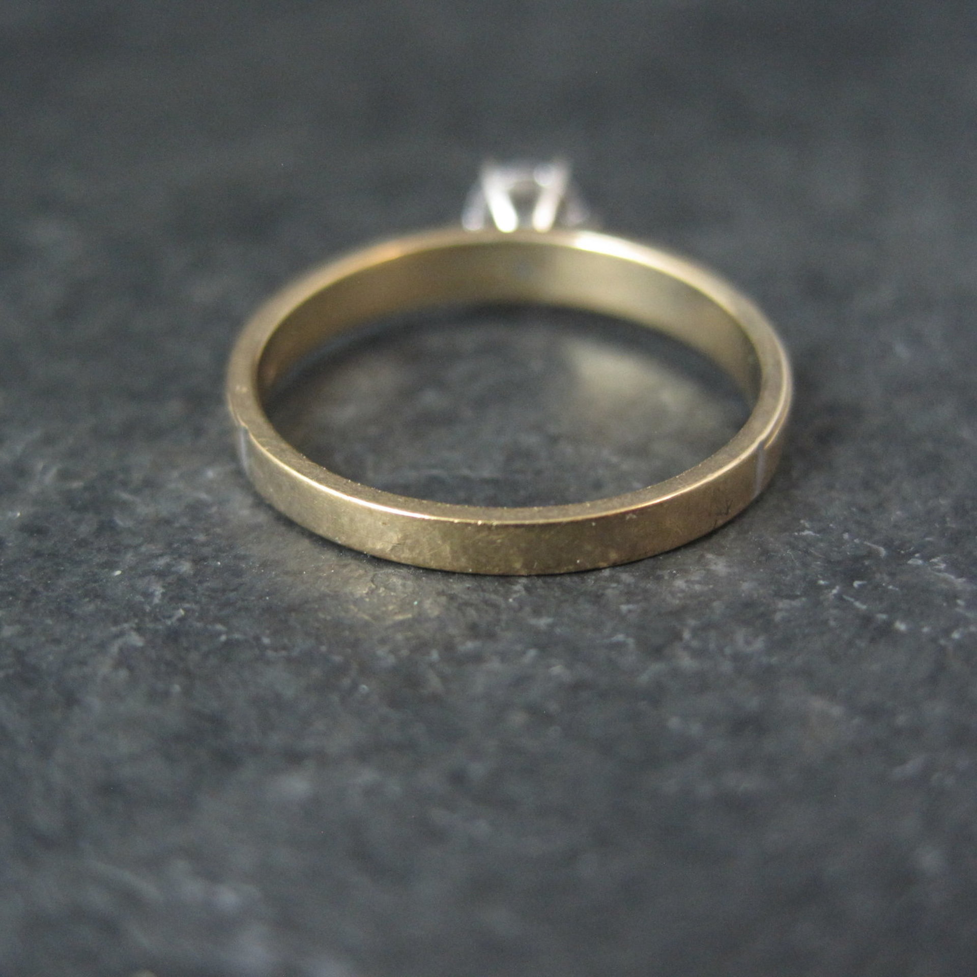 Simple Vintage 10K Diamond Illusion Solitaire Engagement Ring Size 6