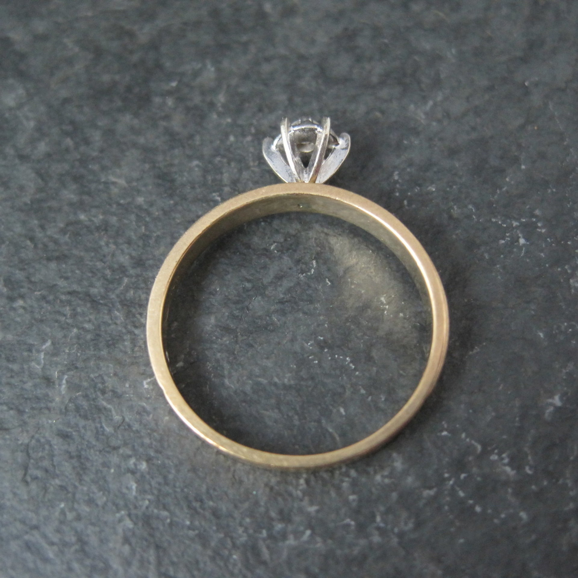 Simple Vintage 10K Diamond Illusion Solitaire Engagement Ring Size 6
