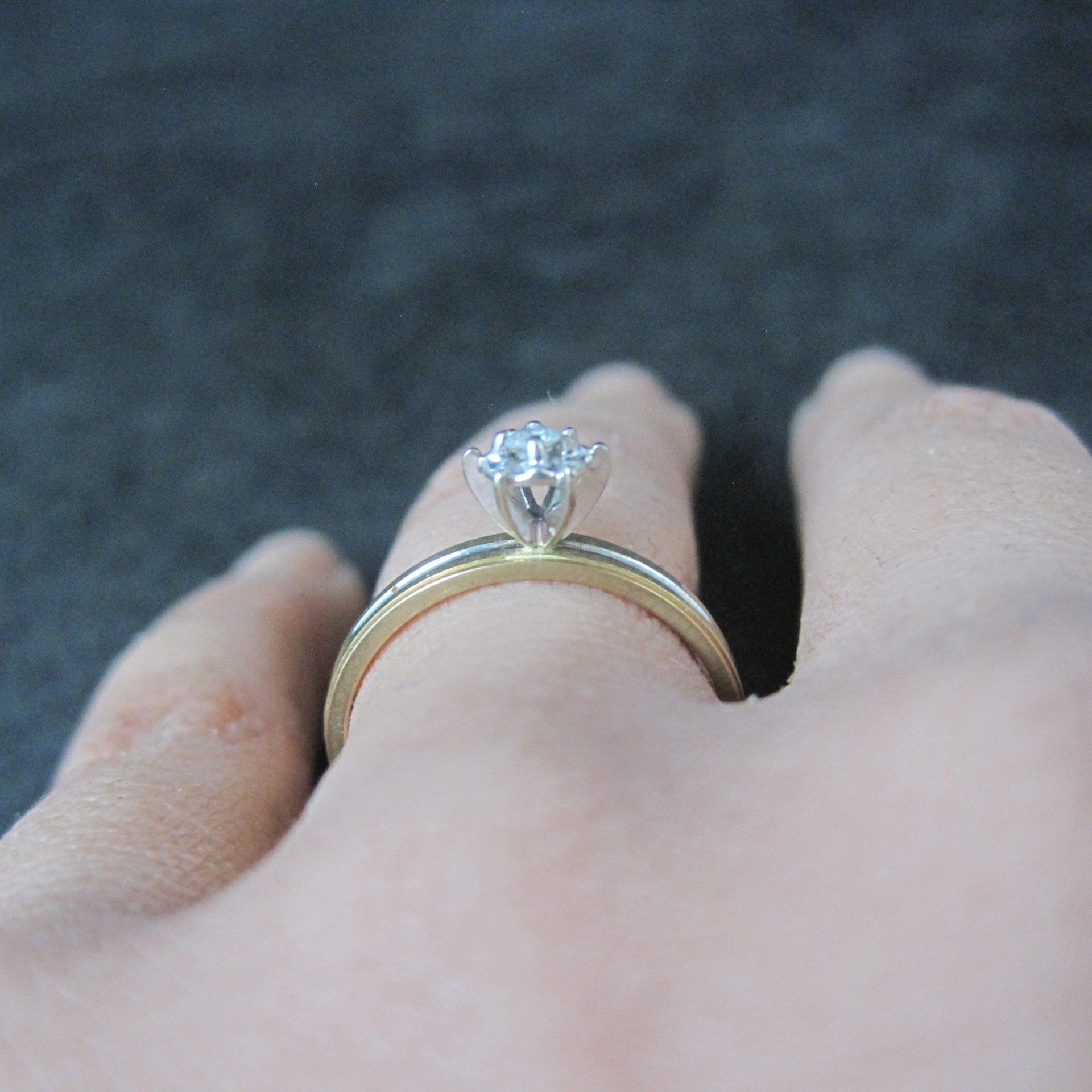 Simple Vintage 10K Diamond Illusion Solitaire Engagement Ring Size 6