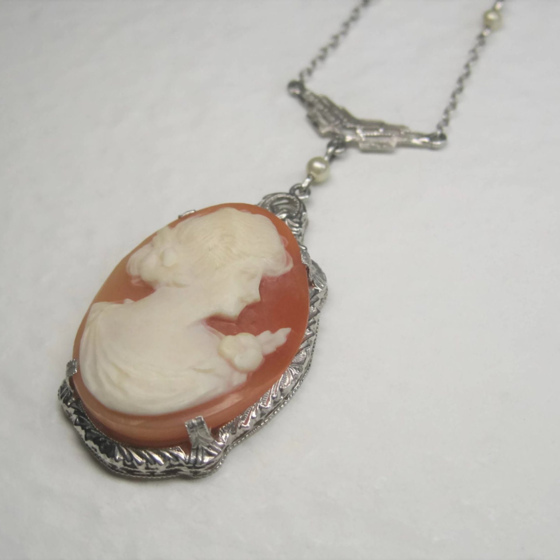 Antique 10K Art Deco Carved Cameo Necklace Choker 13 Inches