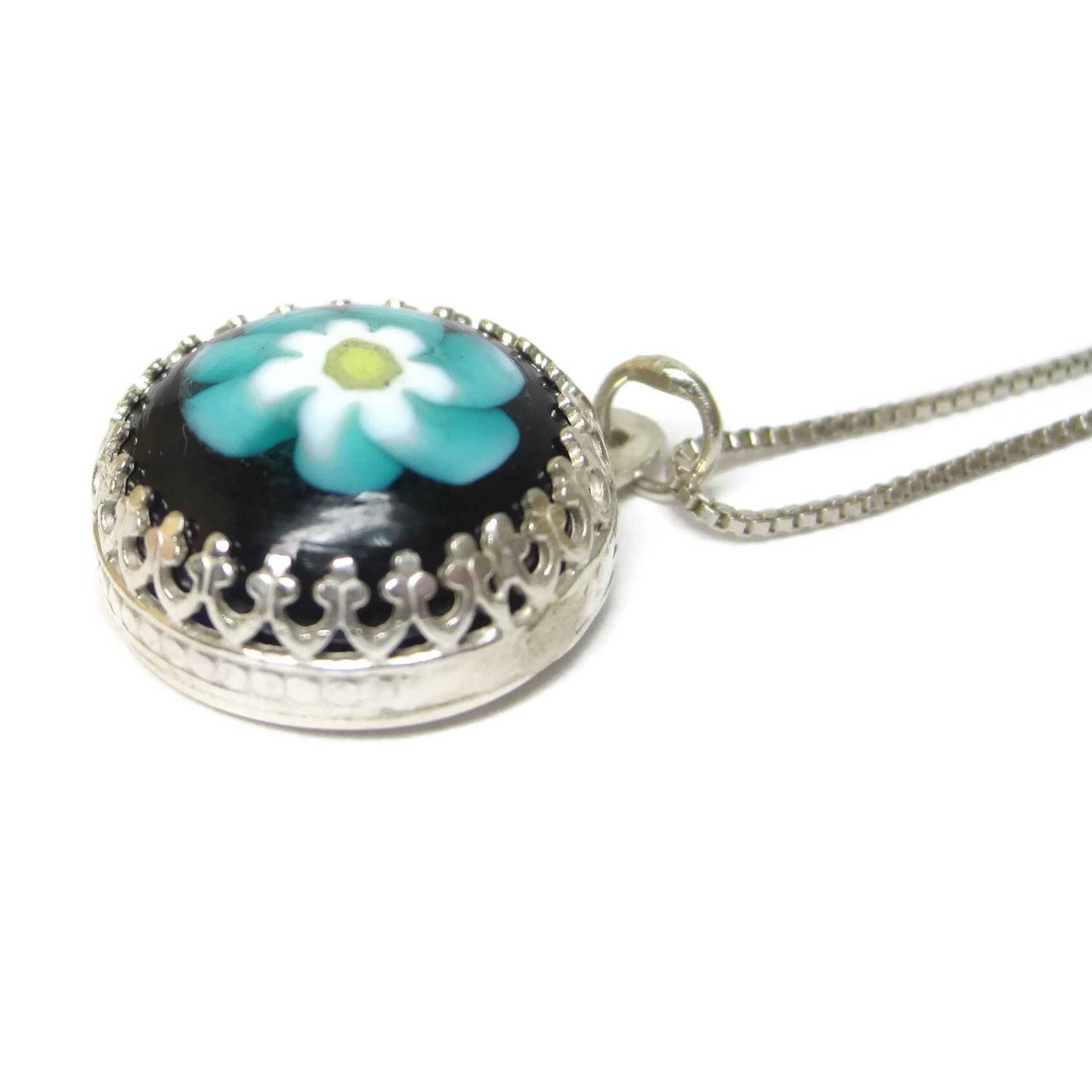 Vintage Sterling Art Glass Flower Pendant
