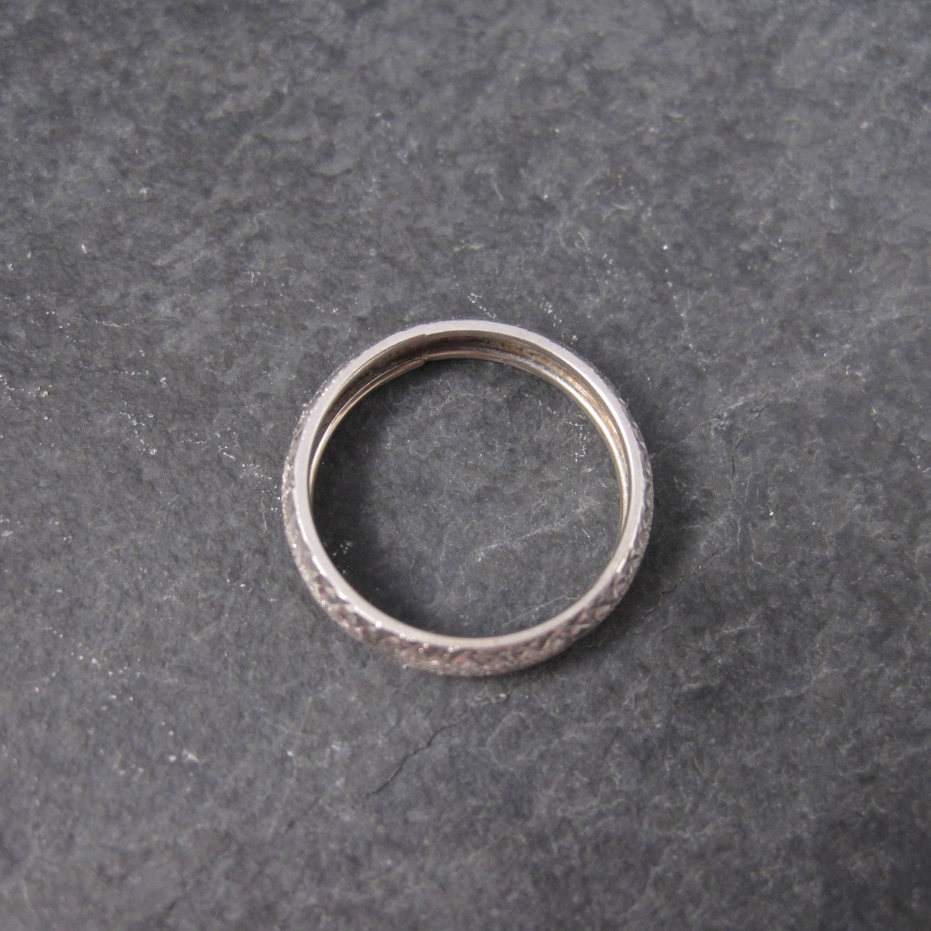 Vintage 14K White Gold Starburst Wedding Band | Size 5 Stacking Ring | Retro Gold Bridal Jewelry