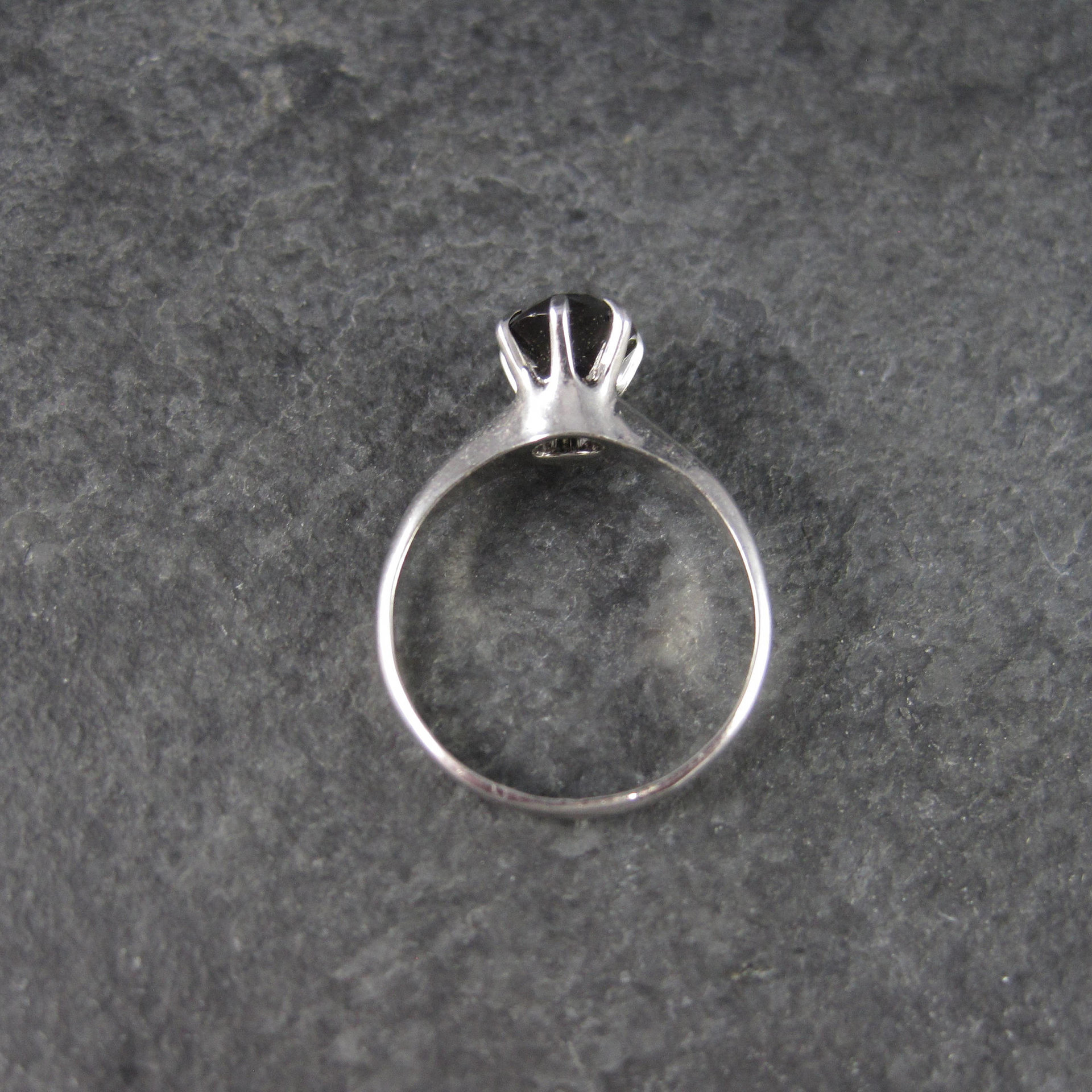Vintage Sterling Garnet Solitaire Ring Size 5