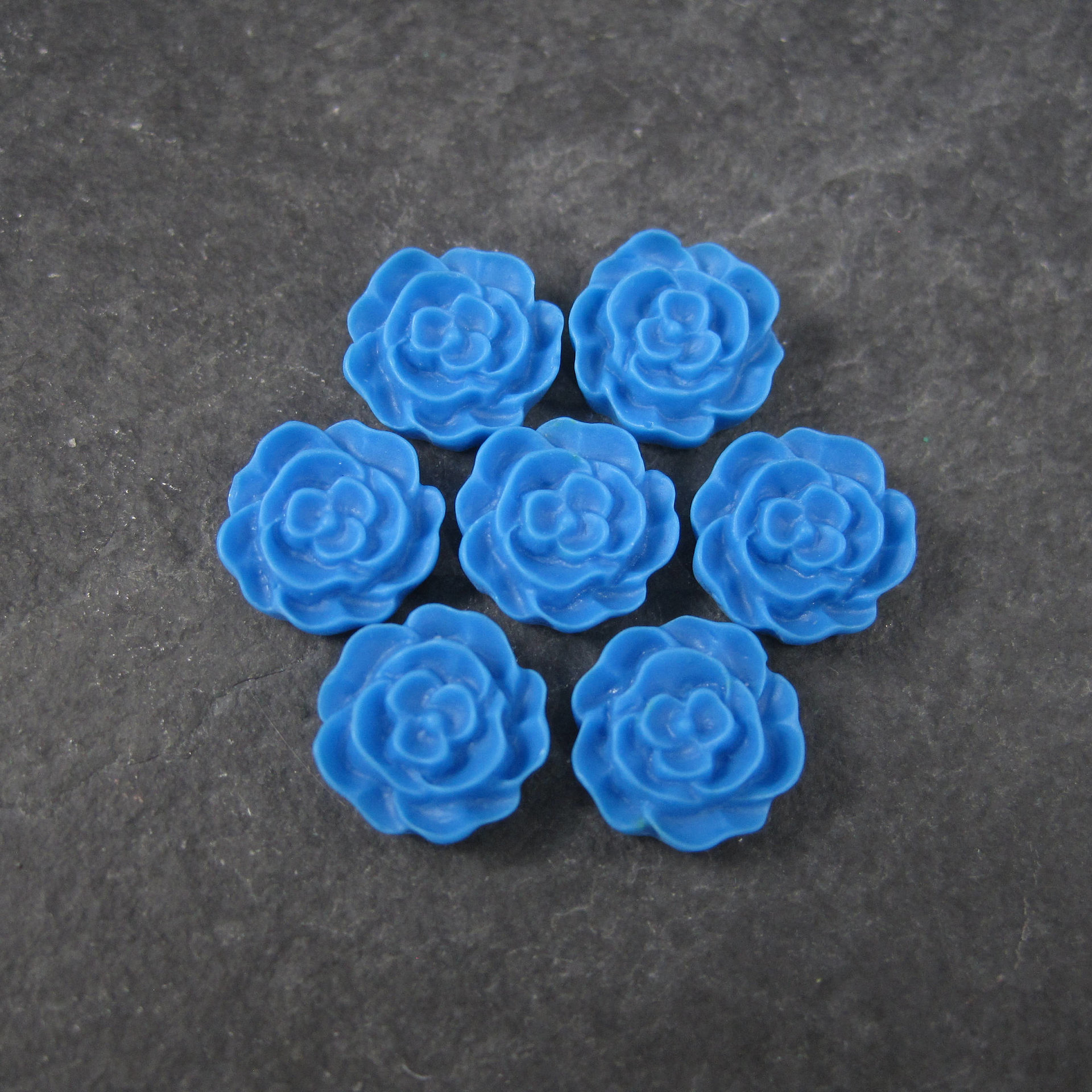 Blue Resin Flowers 12mm