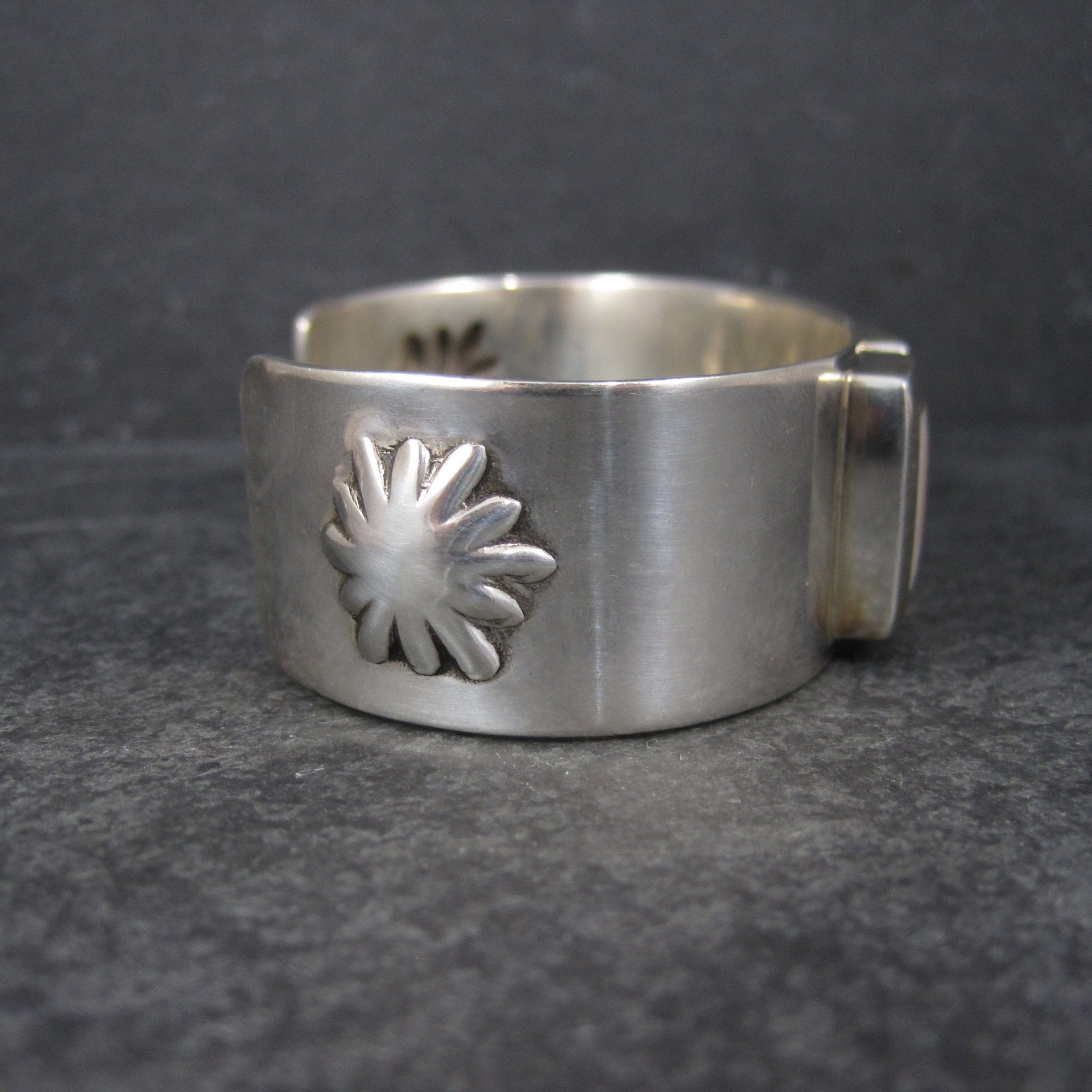Mother of Pearl Cuff Bracelet 7 Inches