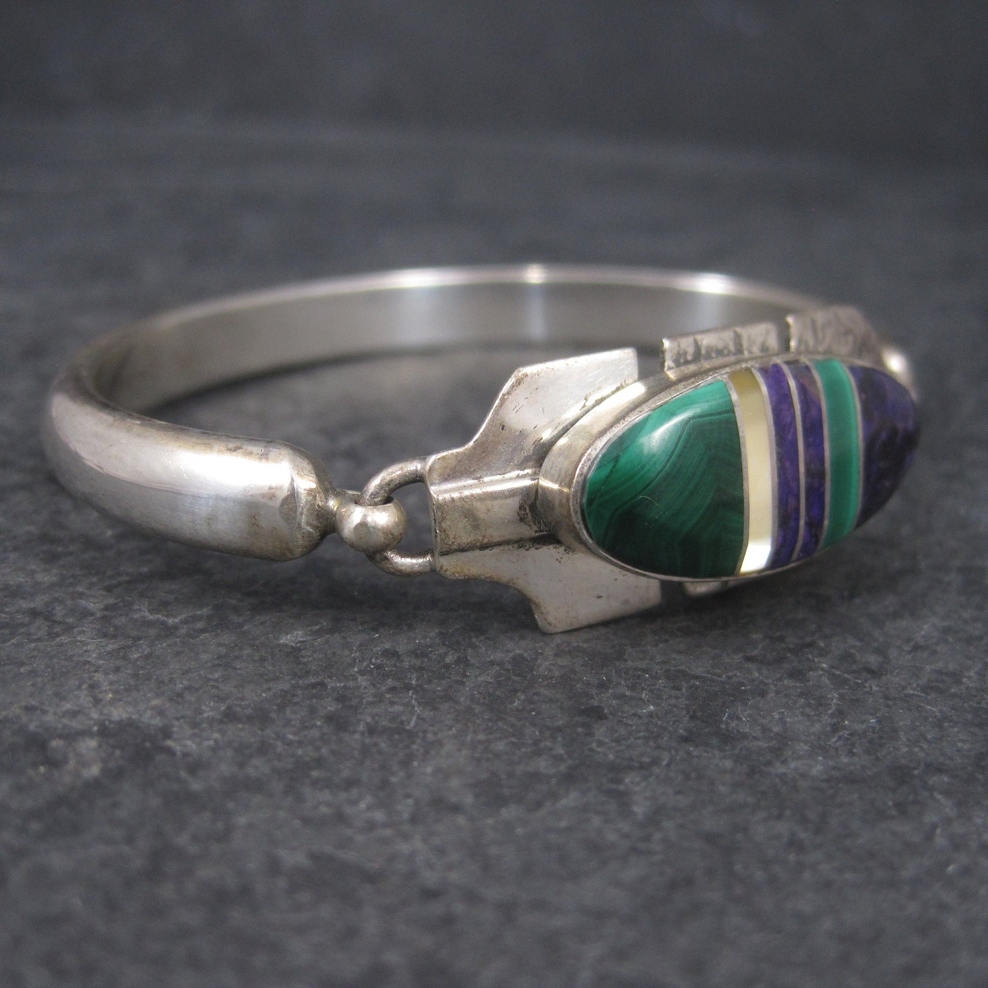 Estate Navajo Inlaid Feather Bracelet 6 Inches G Howe