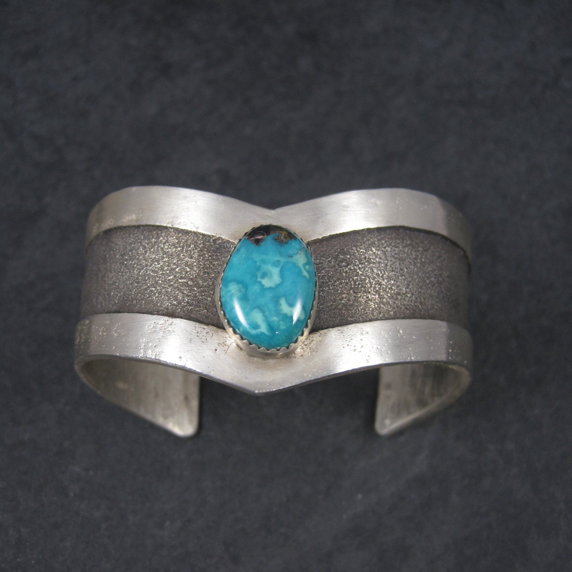 Vintage Navajo Sterling Tufa Turquoise Cuff Bracelet 6.75 Inches