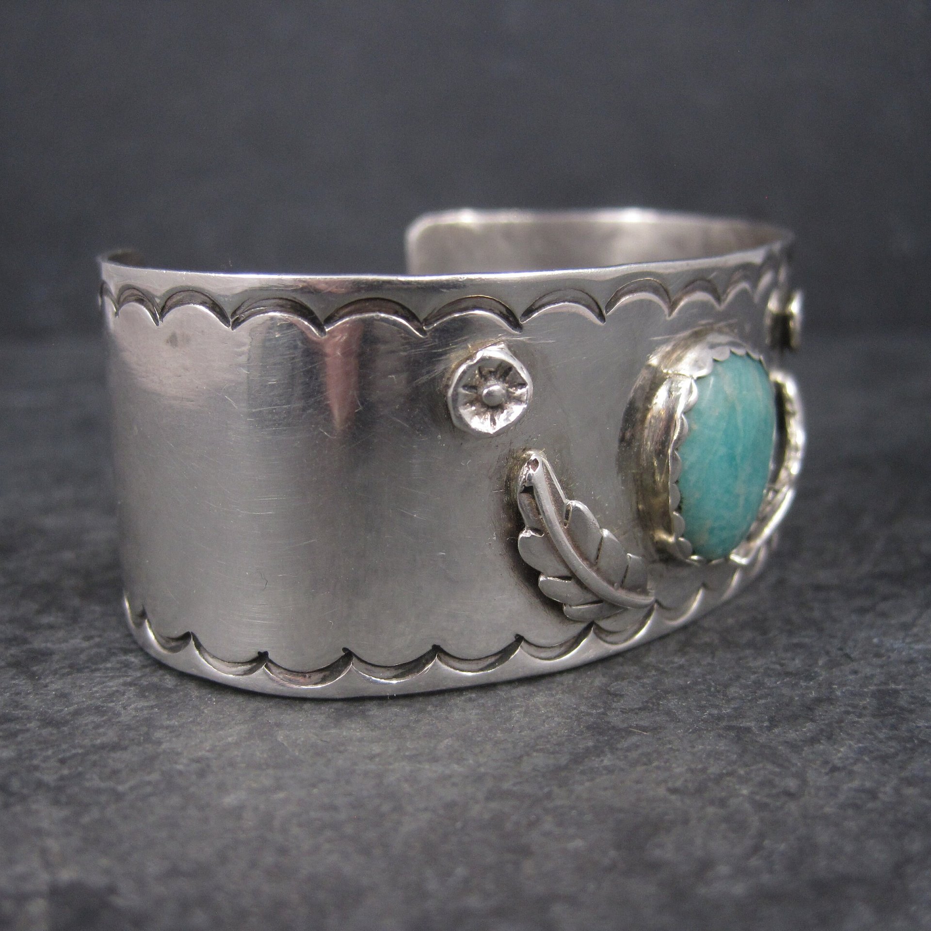 Vintage Southwestern Sterling Feather Cuff Bracelet 6 Inches