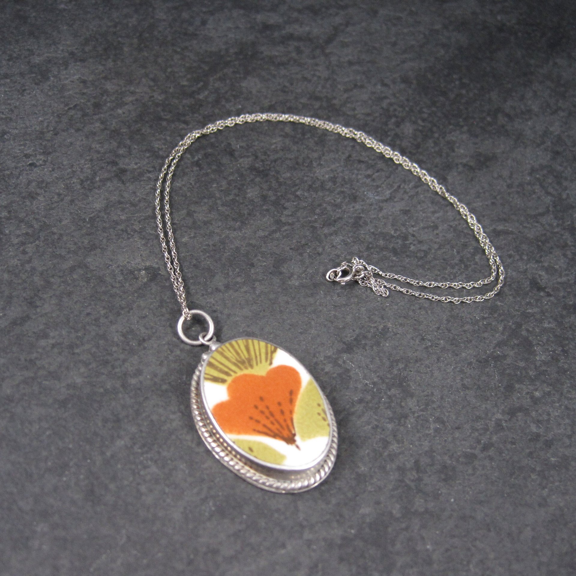 Vintage Sterling 70s Floral Pottery Pendant Necklace