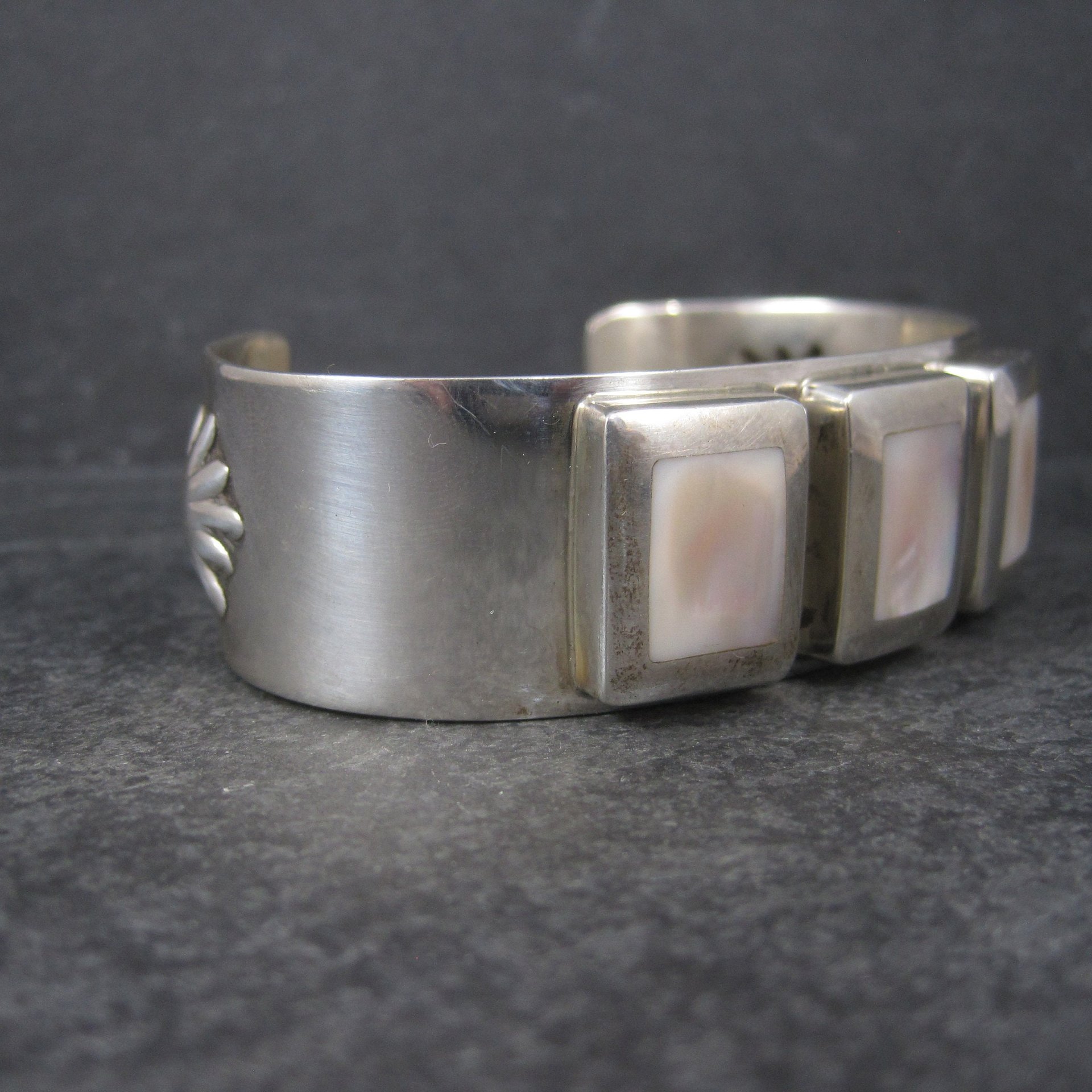 Mother of Pearl Cuff Bracelet 7 Inches