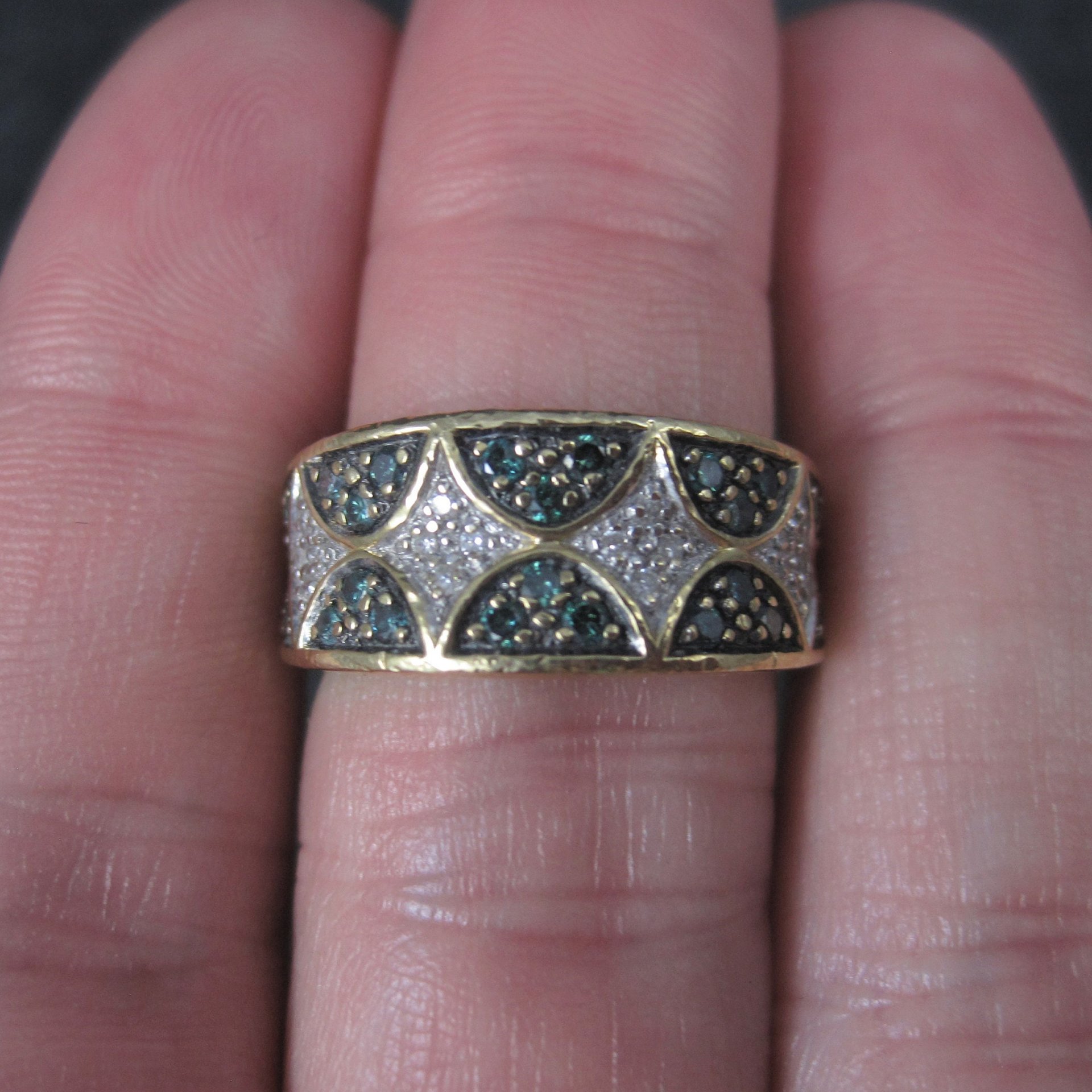 Wide Vintage 14K .42 Carat Blue and White Diamond Band Ring Size 6