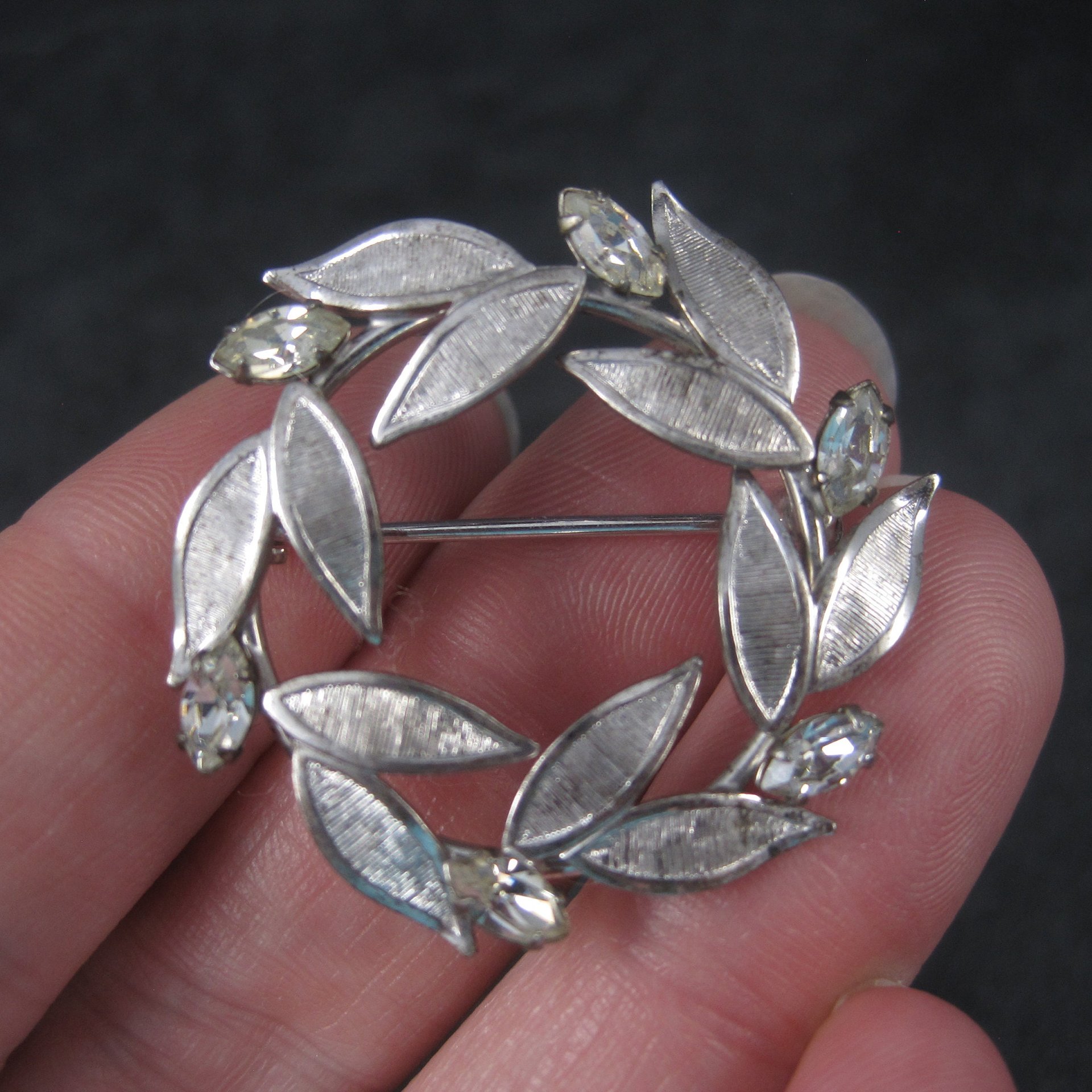 Estate Carl Art Rhinestone Circle Brooch