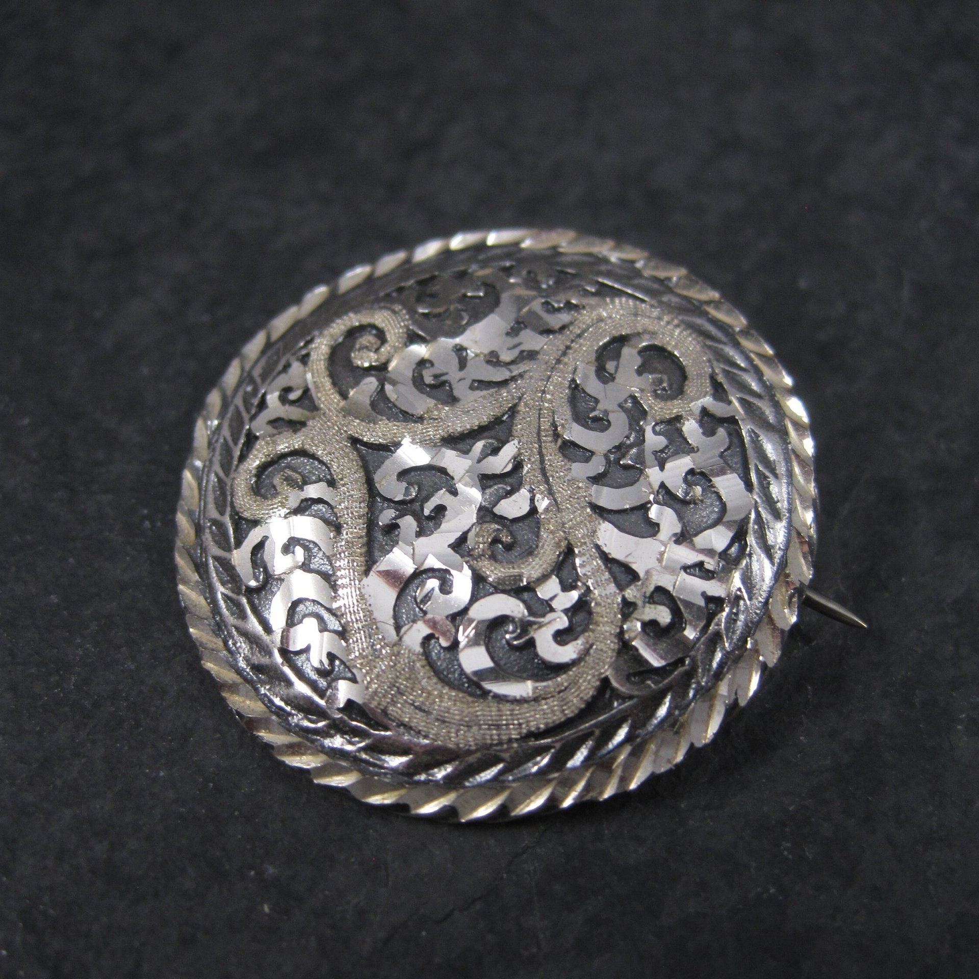 Vintage Black Hills Sterling Silver Brooch | Round Leaf Design Pin by Langers | South Dakota Jewelry Gift NOS