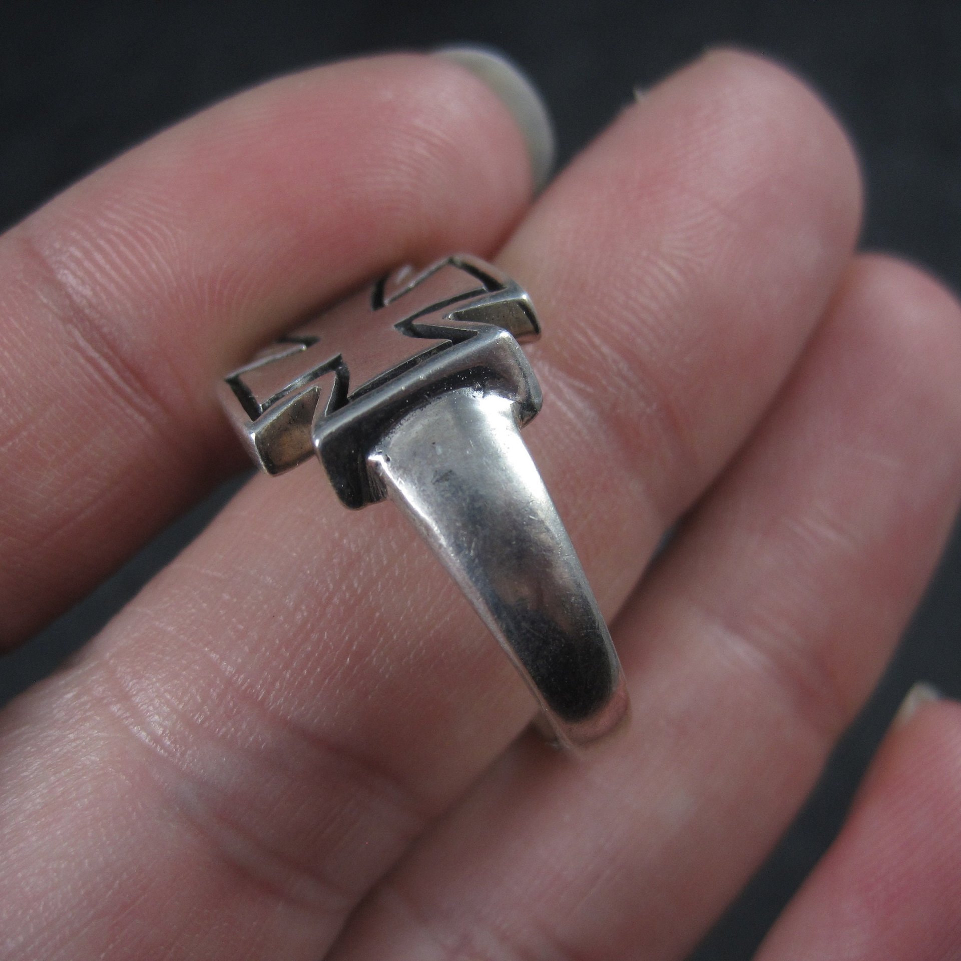 Mens Vintage Sterling Maltese Iron Cross Ring Size 12