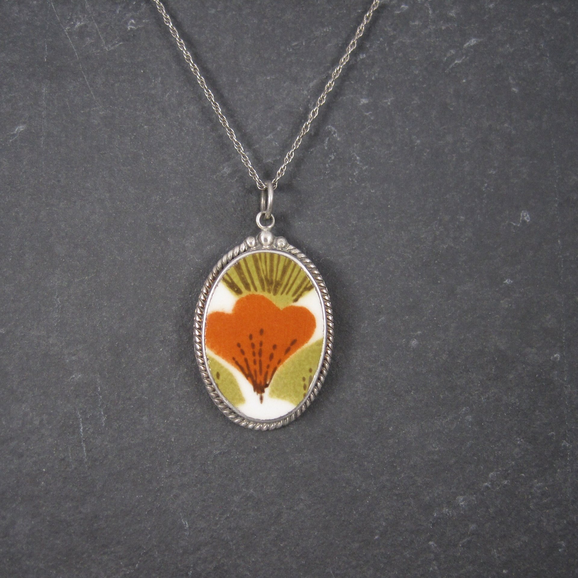 Vintage Sterling 70s Floral Pottery Pendant Necklace