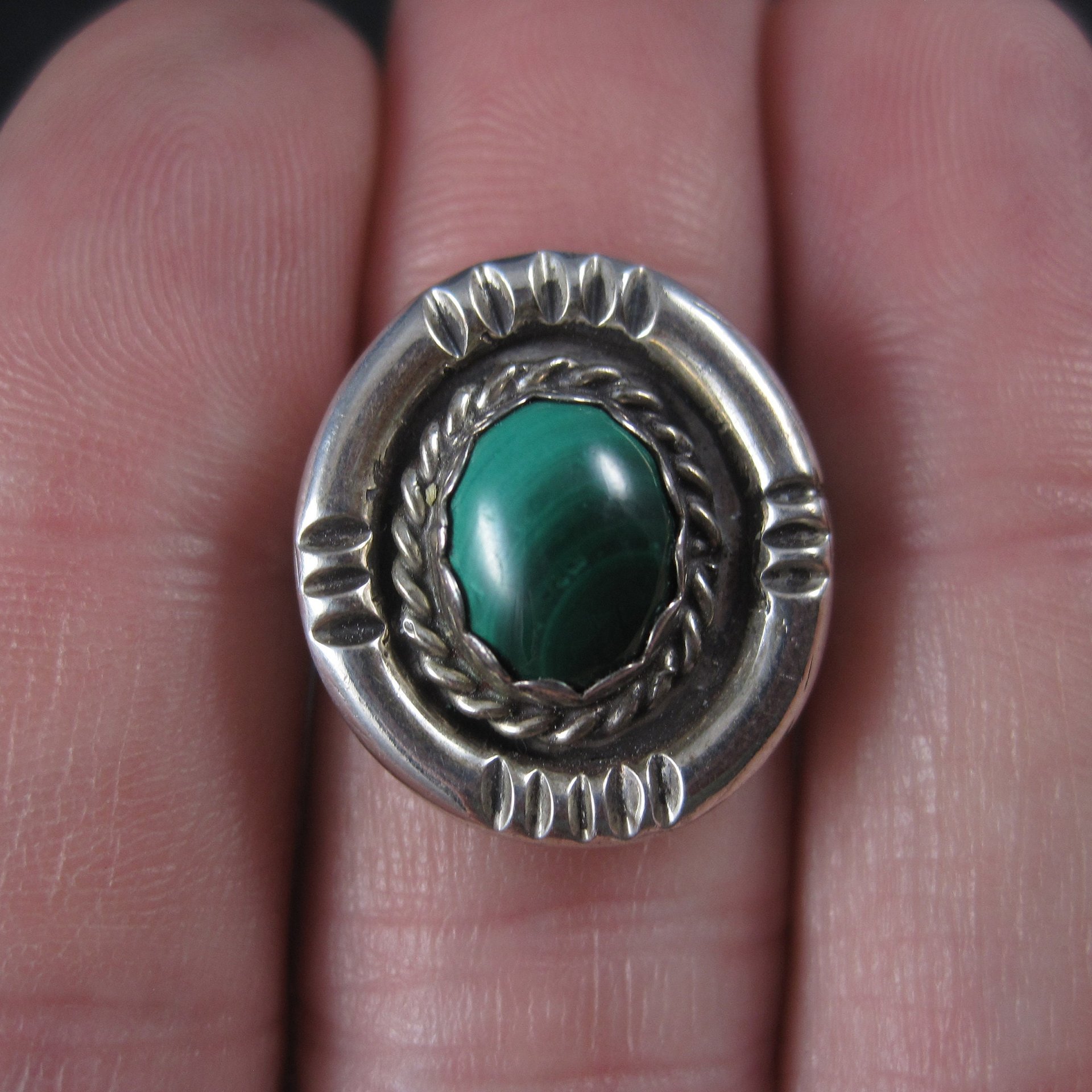 Vintage Malachite Ring Navajo Sterling Size 6