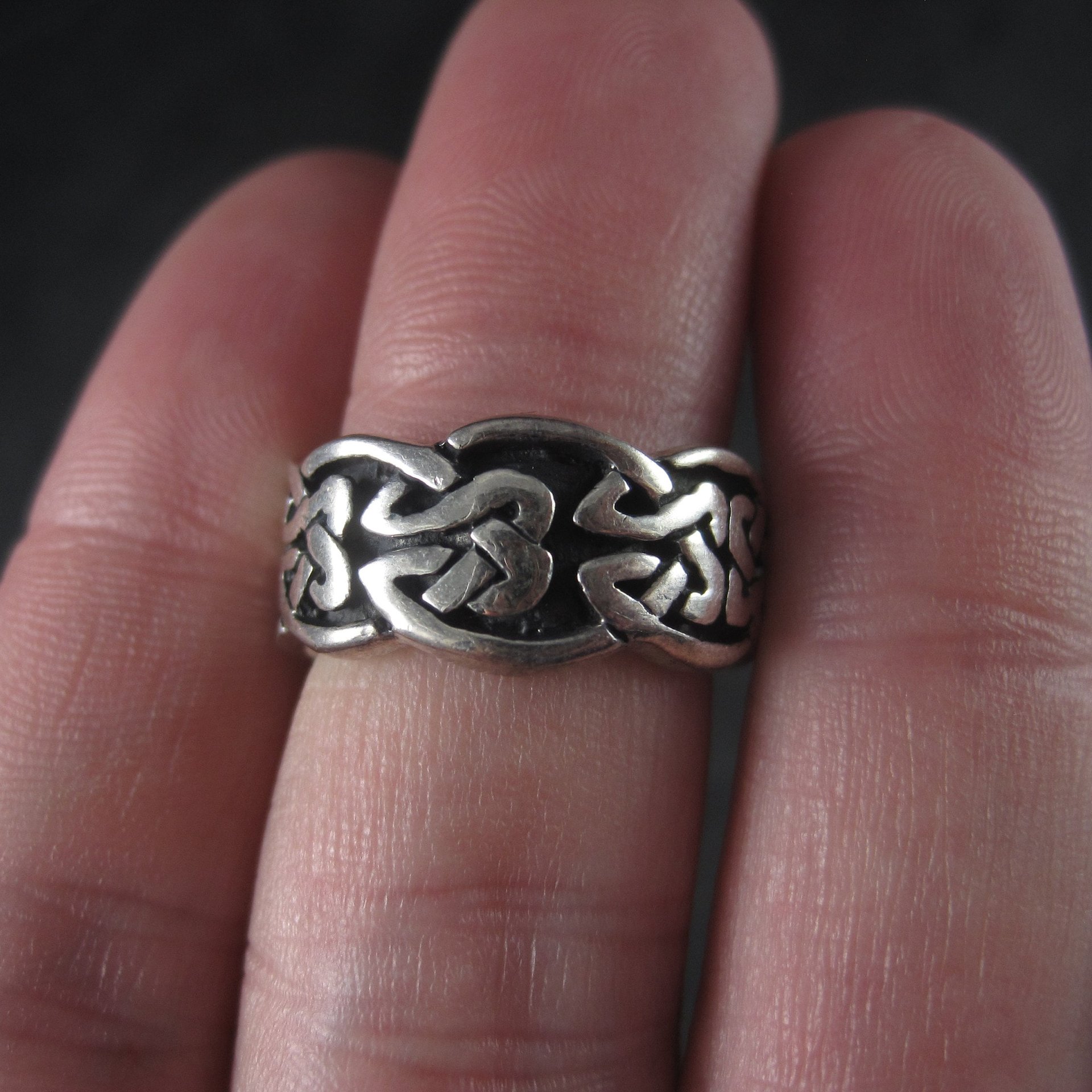 Wide Vintage 90s Sterling Celtic Band Ring Size 5