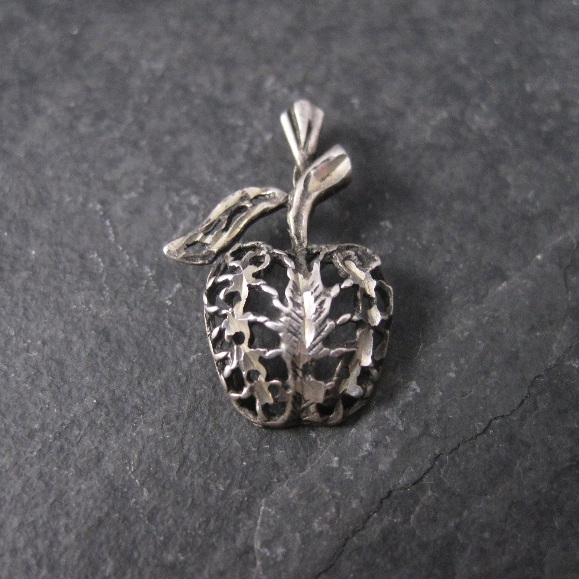 Vintage Sterling Diamond Cut Filigree Apple Pendant