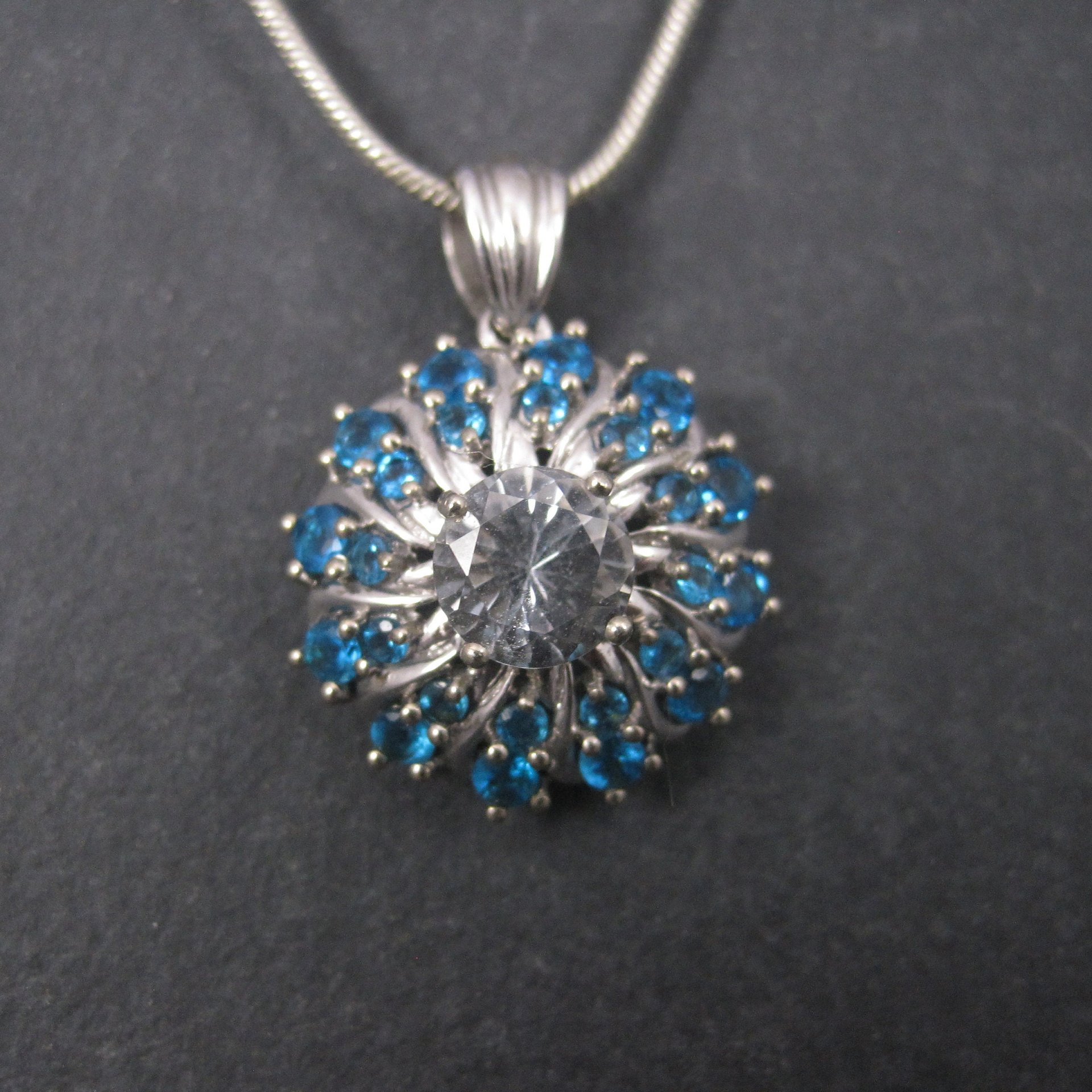 Vintage 10K Aquamarine Apatite Pendant Necklace Chuck Clemency