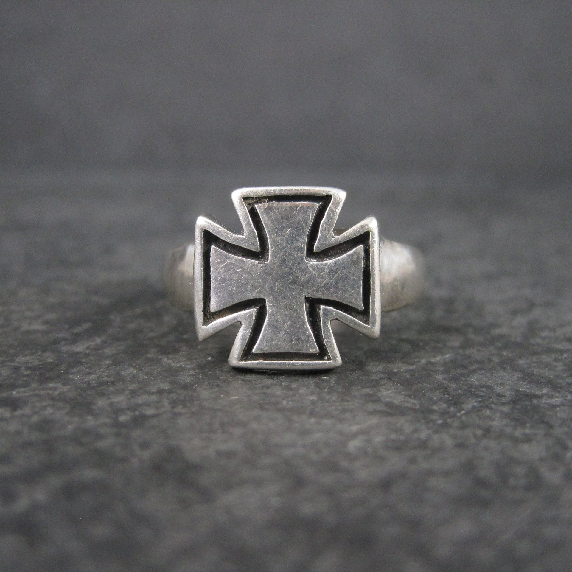 Mens Vintage Sterling Maltese Iron Cross Ring Size 12