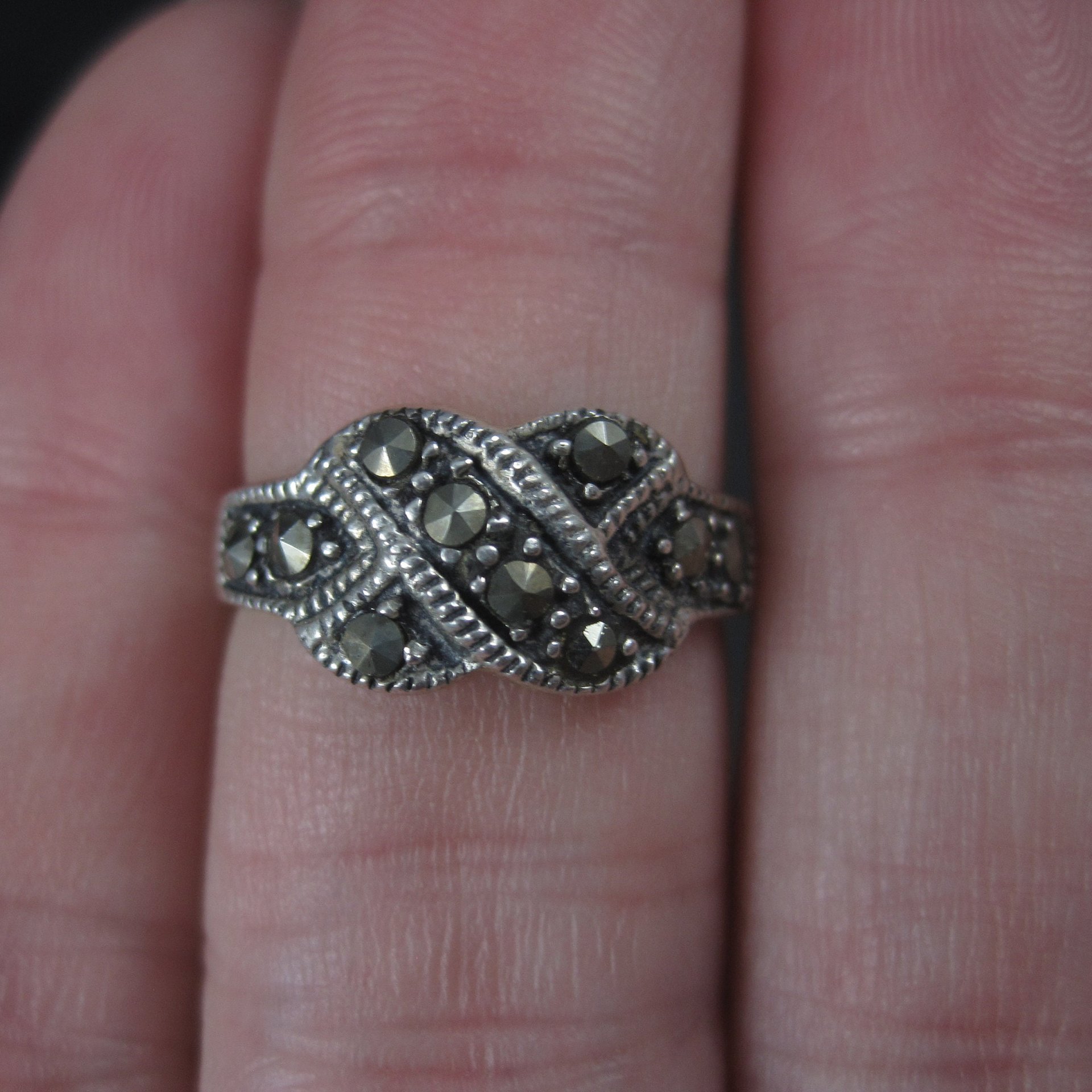 Sterling Marcasite X Kiss Ring Size 5.75 Estate Silver