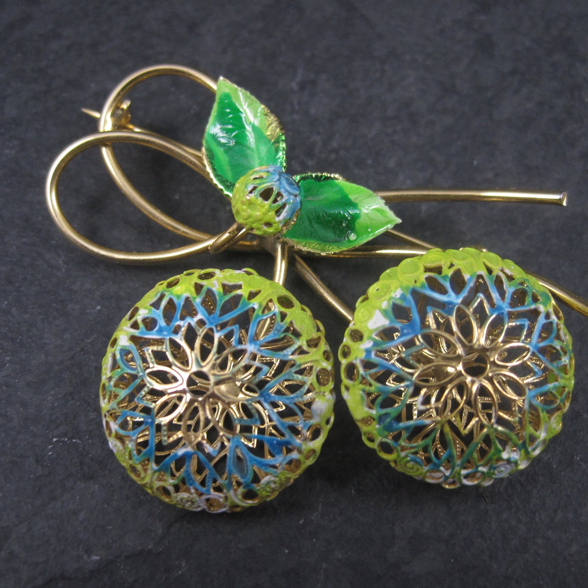 Vintage Prestige Enamel Brooch Clip On Earrings Jewelry Set in Box