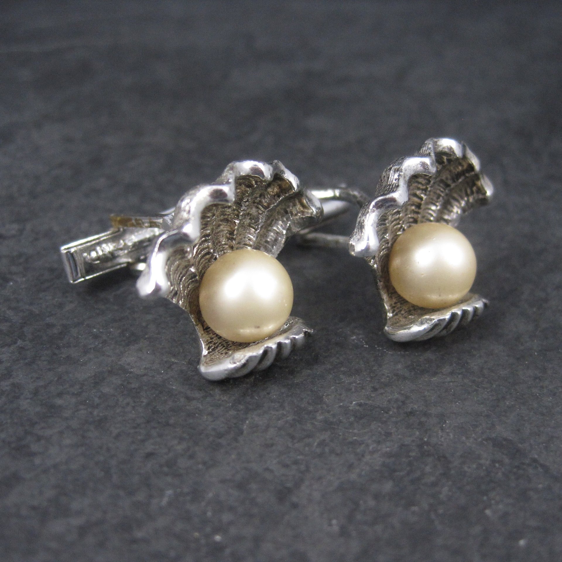 Large Vintage Pearl Clam Shell Nautical Cufflinks Judy Lee
